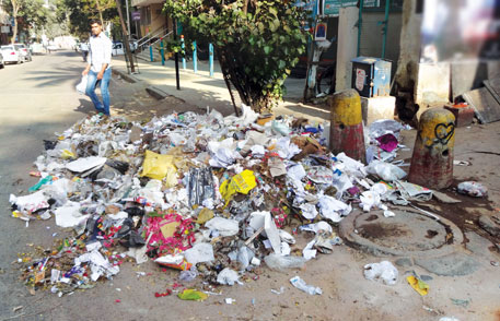 Dumping waste, public